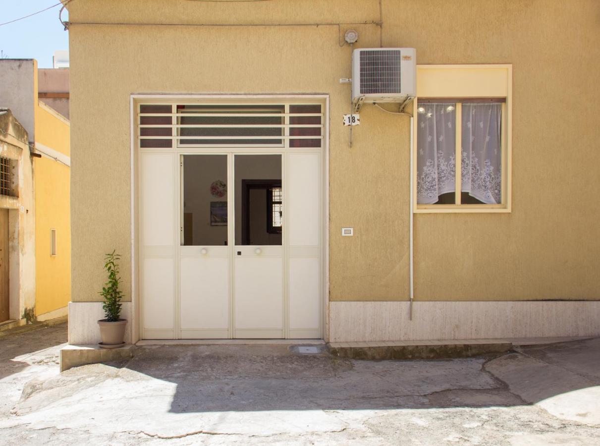 Вилла Il Cortile Della Giara Авола Экстерьер фото
